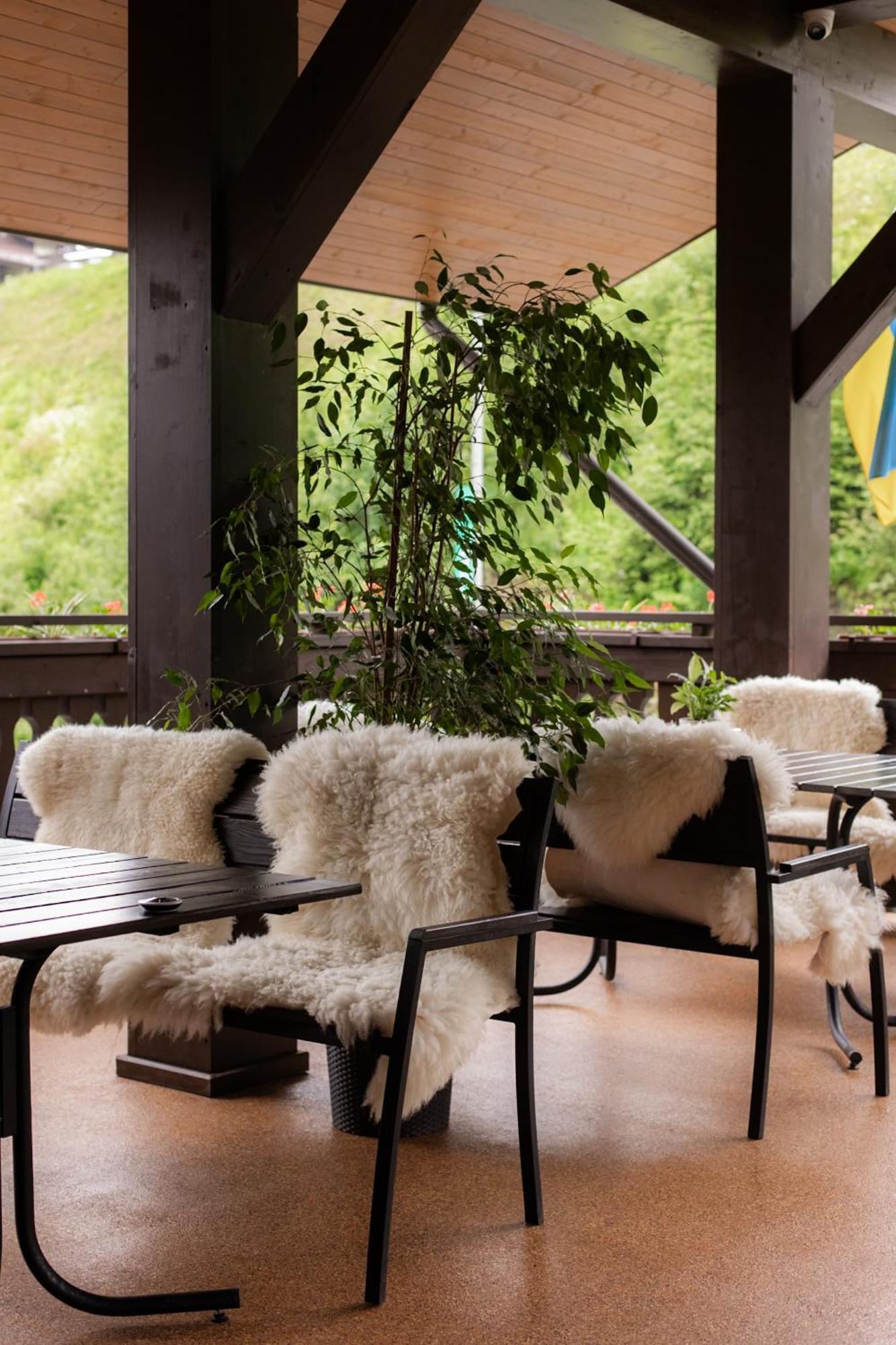 Ganz & Spa Bukovel Exterior foto